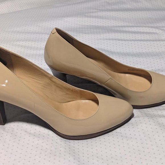 Cole Haan Nude Pumps - Picture 4 of 6
